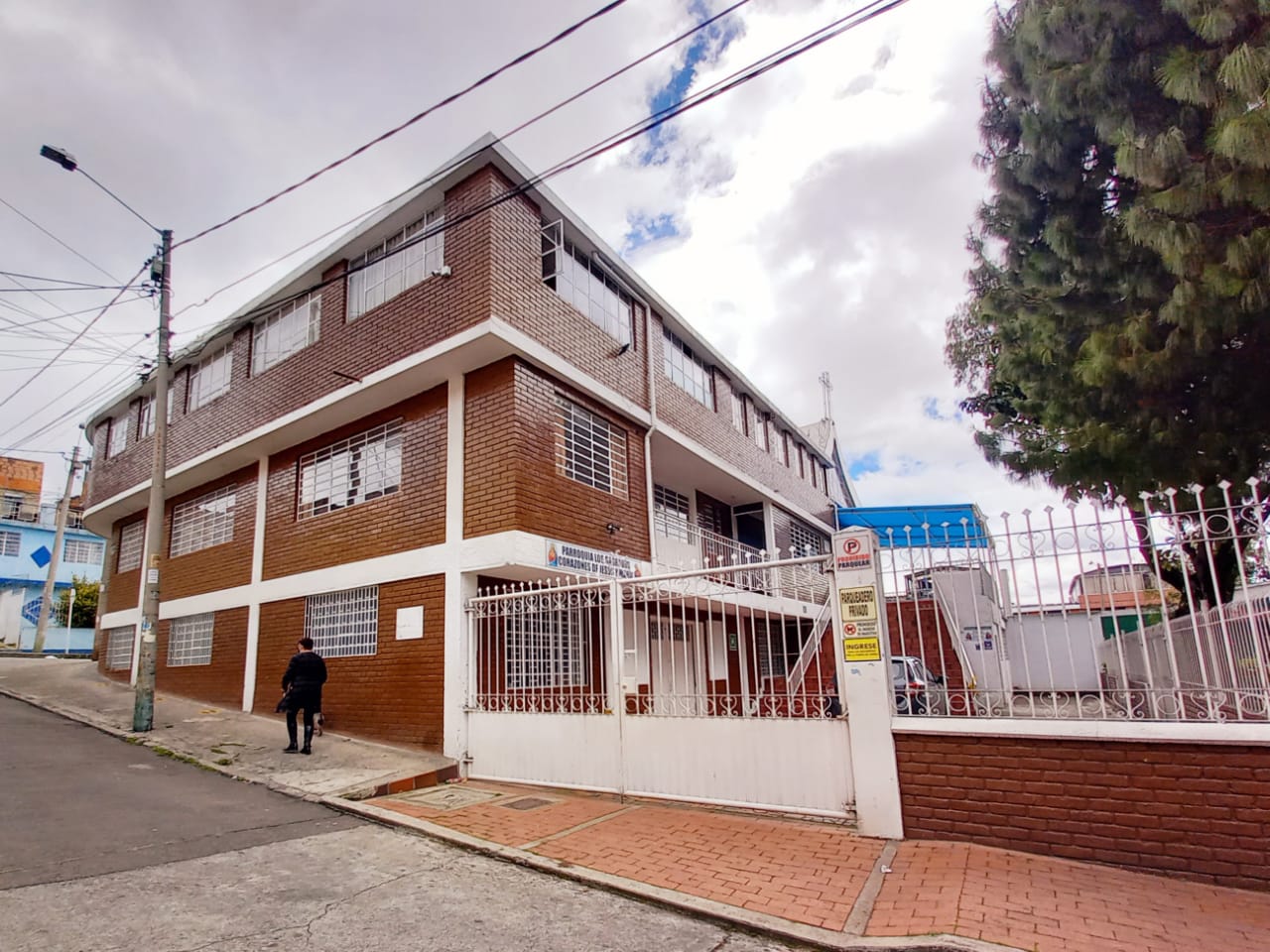 Templo parroquial 