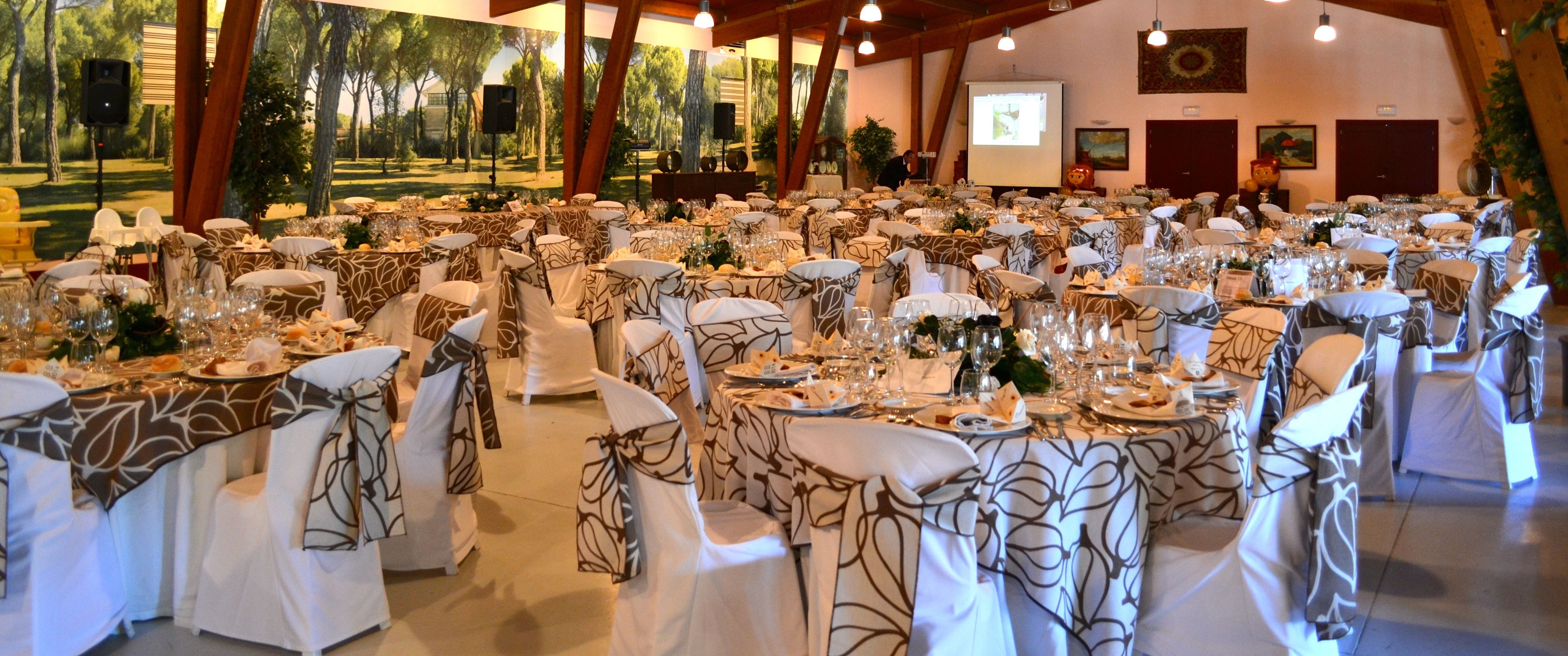 mesas puestos fiesta