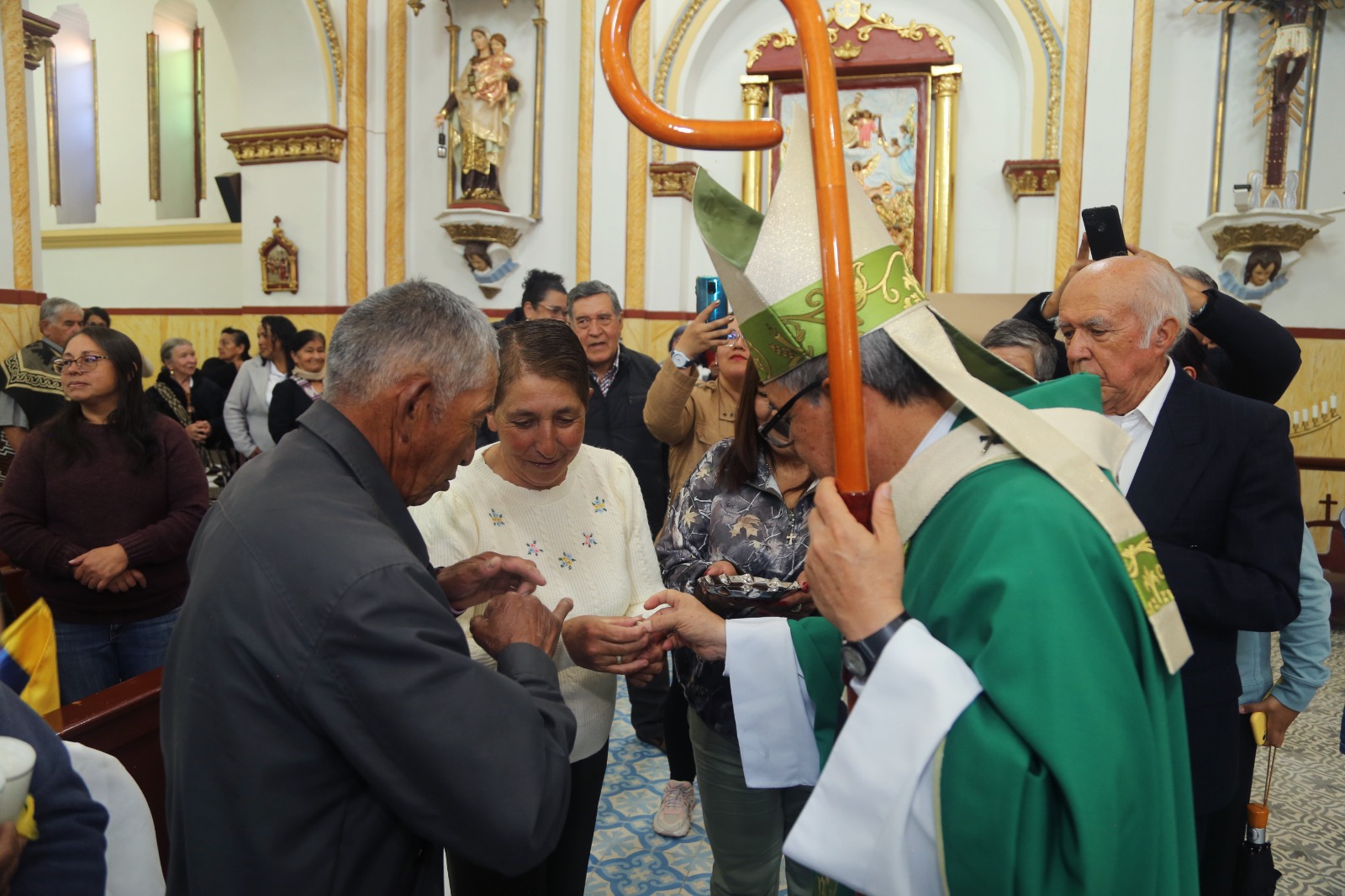 VISITA PASTORAL UNE 