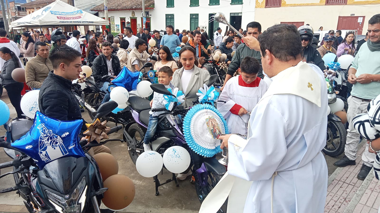 EUCARISTIA EN HONOR A LA VIRGEN DEL CARMEN