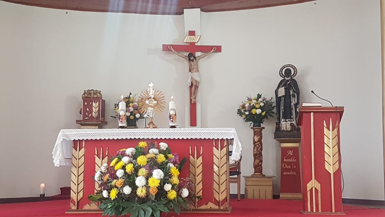 Adoración al Santísimo Sacramento