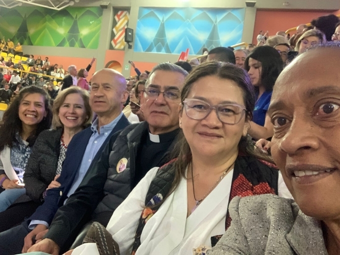 Representantes EPEN y COPAE y nuestro Párroco el Padre Porfirio