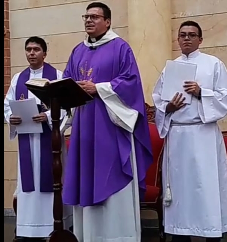 toma posesión