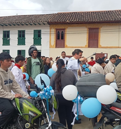 EUCARISTIA EN HONOR A LA VIRGEN DEL CARMEN